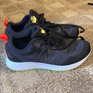 Youth New Balance FreshFoam Arishi size 3.5